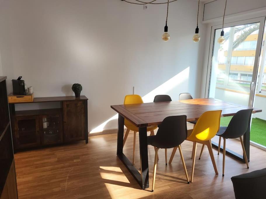 Superbe Apartement En Residence Avec Piscine Roses Eksteriør bilde